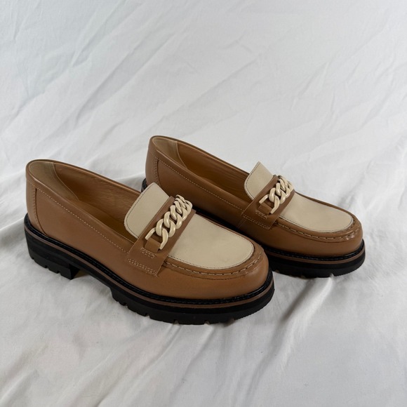 Clarks Shoes - Clarks Orianna Edge Tan Cream Leather Chain Lug Sole Loafers Academia Fall 9.5M